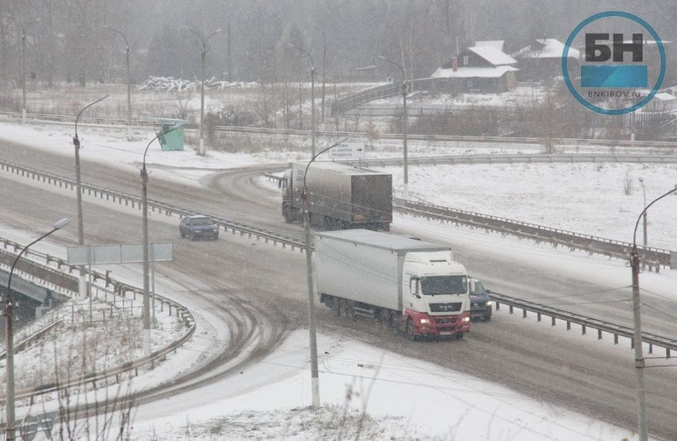 В Кировской области введут временные ограничения для большегрузов