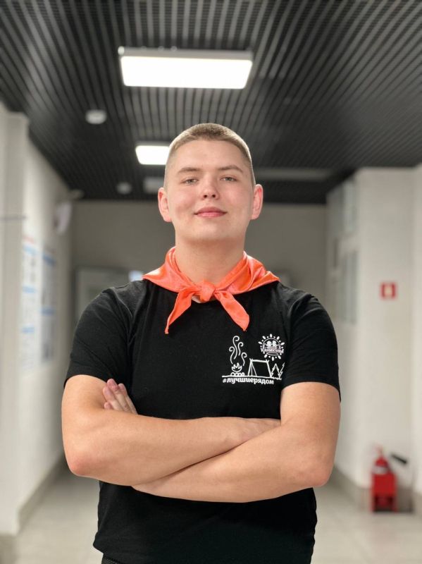 Кировчанин Копытов Даниил, вожатый Центра отдыха и оздоровления детей «Вятские каникулы» и Всероссийского детского центра «Орленок», стал участником сводного вожатского отряда «Россия»