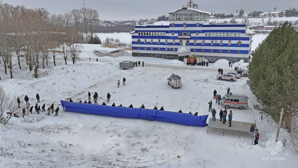 Спасaтельные подразделения региона провели тренировку