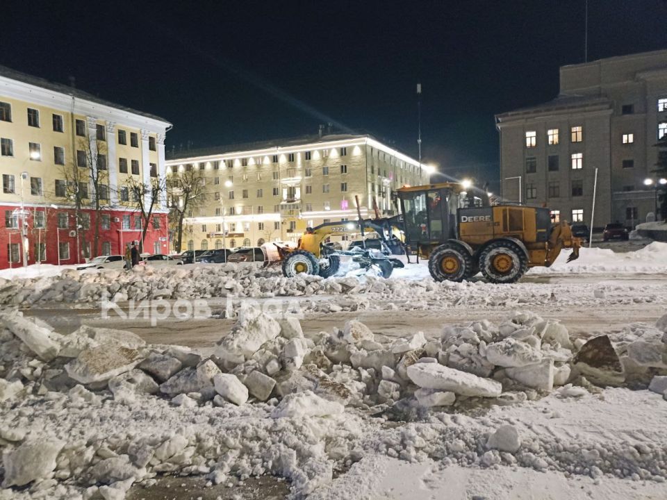 50 миллионов дополнительно нашли на вывоз снега в Кирове