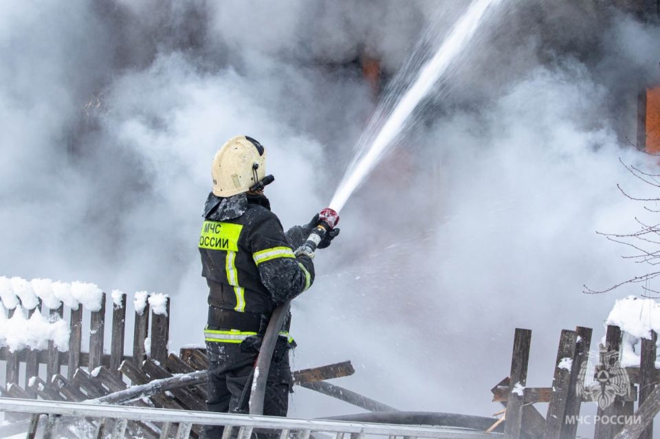 #НашиДежурныеСутки. 11 марта* пожарно-спасательные подразделения Кировской области реагировали на: 9 техногенных пожаров