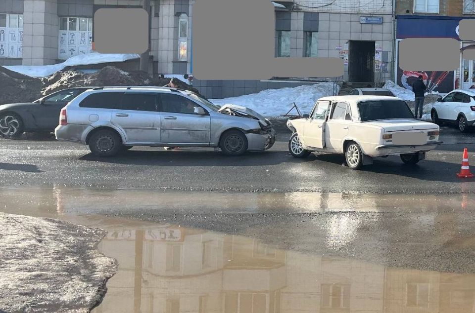 Два ребенка пострадали в ДТП за прошедшие выходные