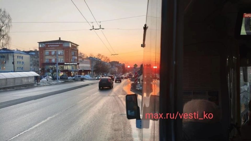 Закат сегодня в Кирове