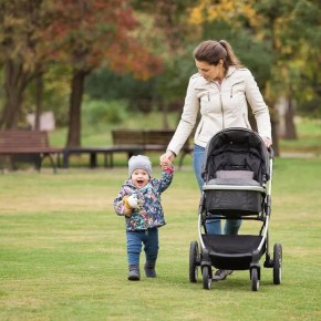 «Зарплату мамам» в Кировской области хотят платить на второго и третьего ребёнка