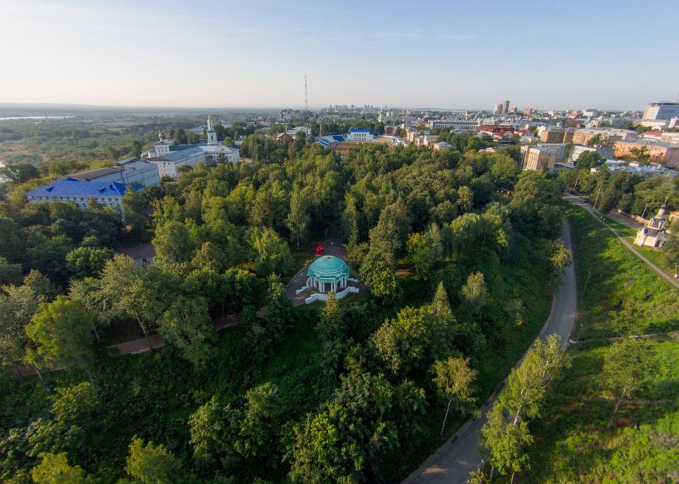 Кировские дорожники применяют новую технику для ямочного ремонта
