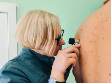 С эту субботу, 28 марта, с 08:00 до 14:00 в поликлинике Кировского областного клинического кожно-венерологического диспансера по адресу: ул. Преображенская, 30 пройдет профилактическая акция по проверке родинок