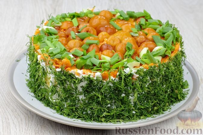 Кулинарные идеи для праздничного стола: семь изысканных салатов