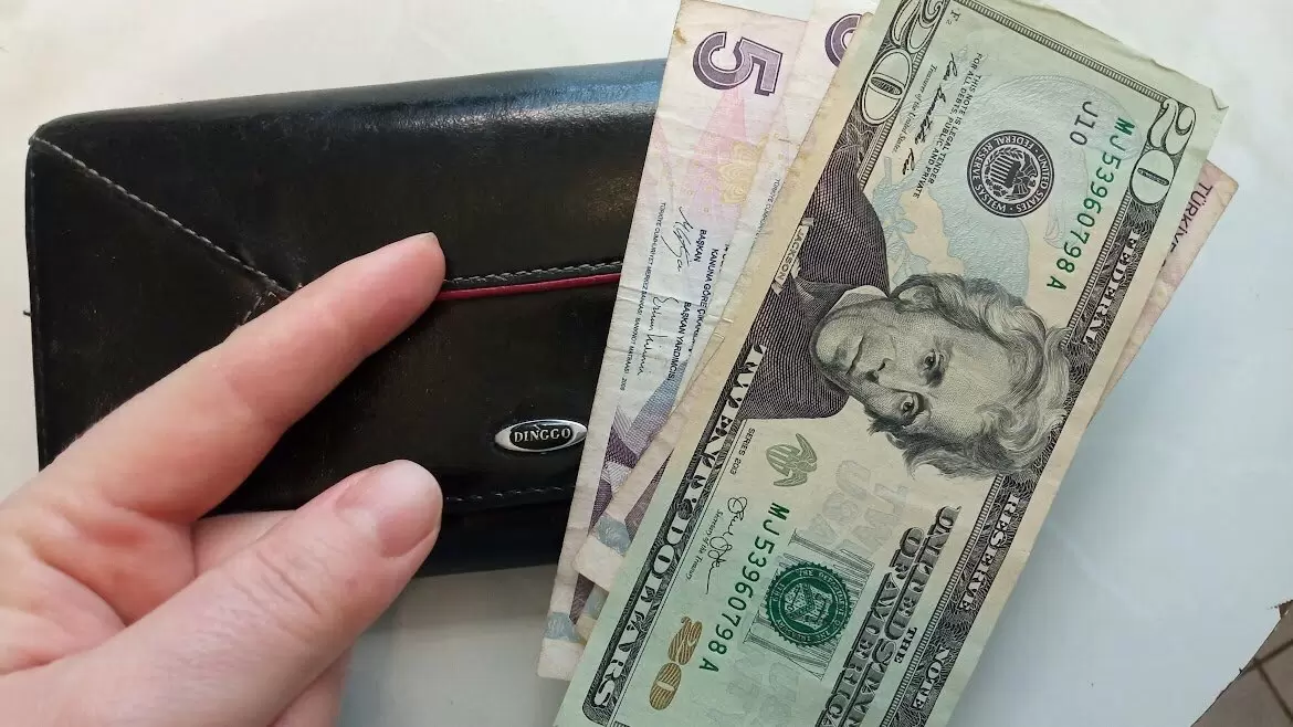 7 вещей, на которые лучше не тратить деньги: как избежать ненужных затрат