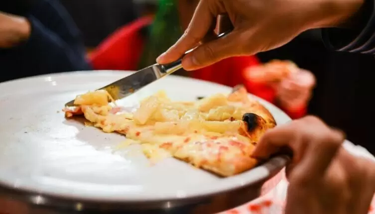 Летняя сладкая пицца: новые вкусы для десертного стола