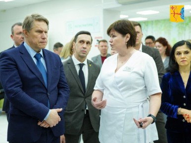 В Кировскую область по нацпроекту «Продолжительная и активная жизнь» планируют закупить 11 денситометров — аппаратов для диагностики остеопороза