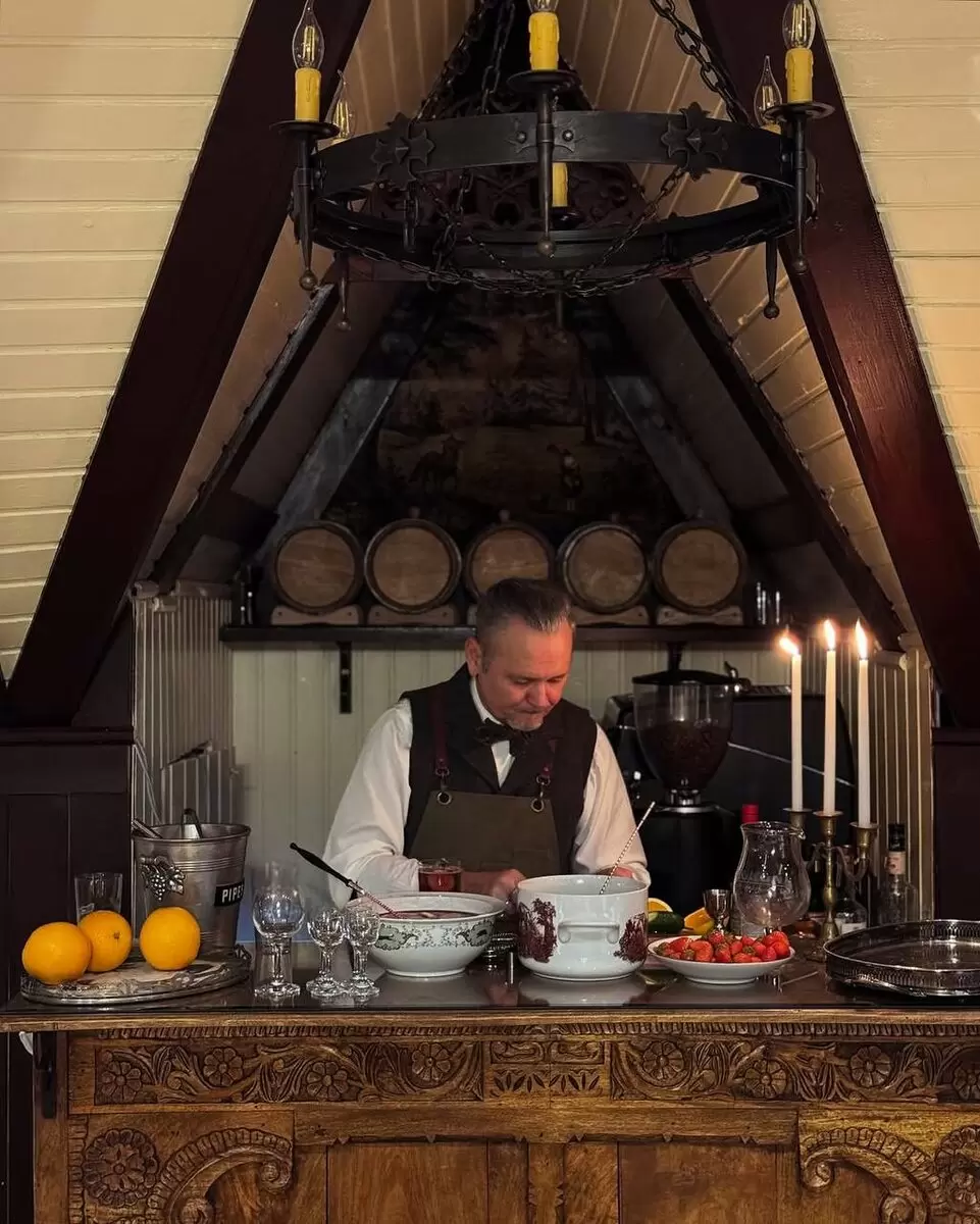 Новый взгляд на походный вечер: уютная дичь и мировые вкусы в Переделкино