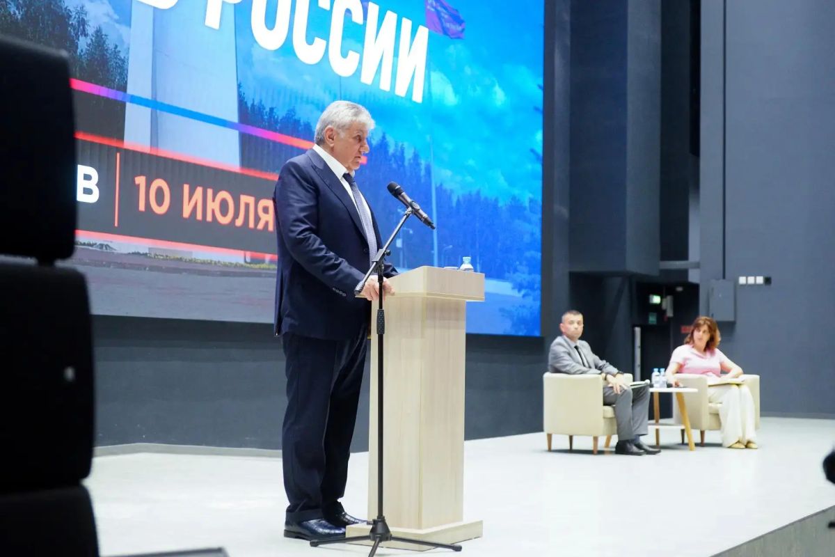 Александр Соколов: Вместе работаем на укрепление дружбы народов нашей великой страны Александр Соколов: Вместе работаем на укрепление дружбы народов нашей великой страны