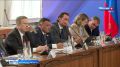 На Театральной площади Кирова открылась выставка под открытым небом Межрегионального форума по промышленному туризму