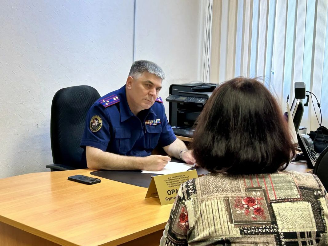 2 сентября и.о. руководителя СУ СК России по Кировской области Султан Шагирович Оразаев провел приём жителей Нововятского района города Кирова 2 сентября и.о. руководителя СУ СК России по Кировской области Султан Шагирович Оразаев провел приём жителей Нововятского района города Кирова