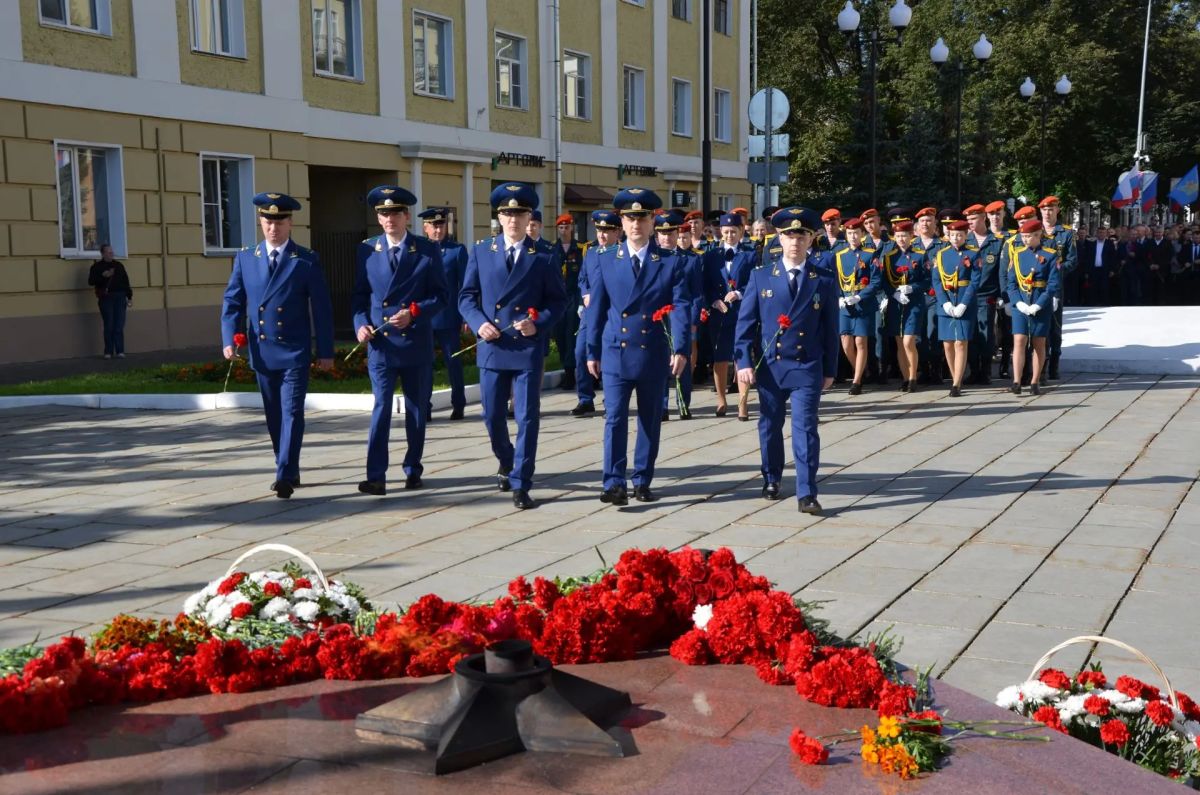 Сегодня, 3 сентября в России отмечают День окончания Второй мировой войны Сегодня, 3 сентября в России отмечают День окончания Второй мировой войны