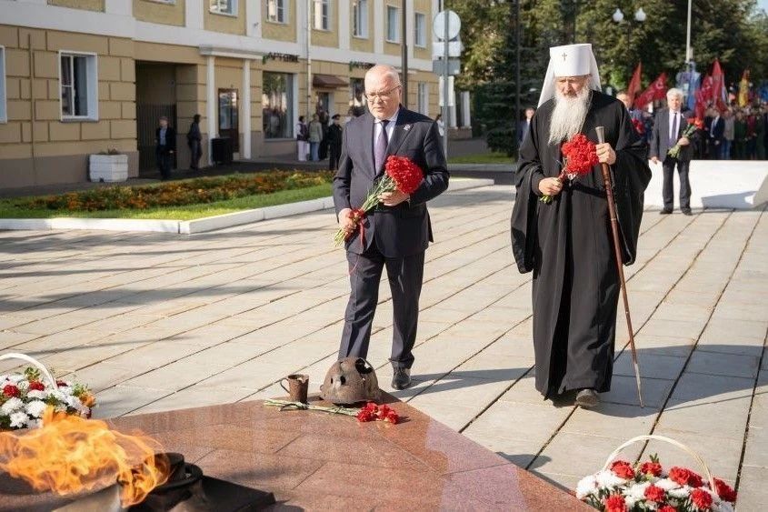 Сегодня в стране отмечается 81-я годовщина окончания Второй мировой войны Сегодня в стране отмечается 81-я годовщина окончания Второй мировой войны