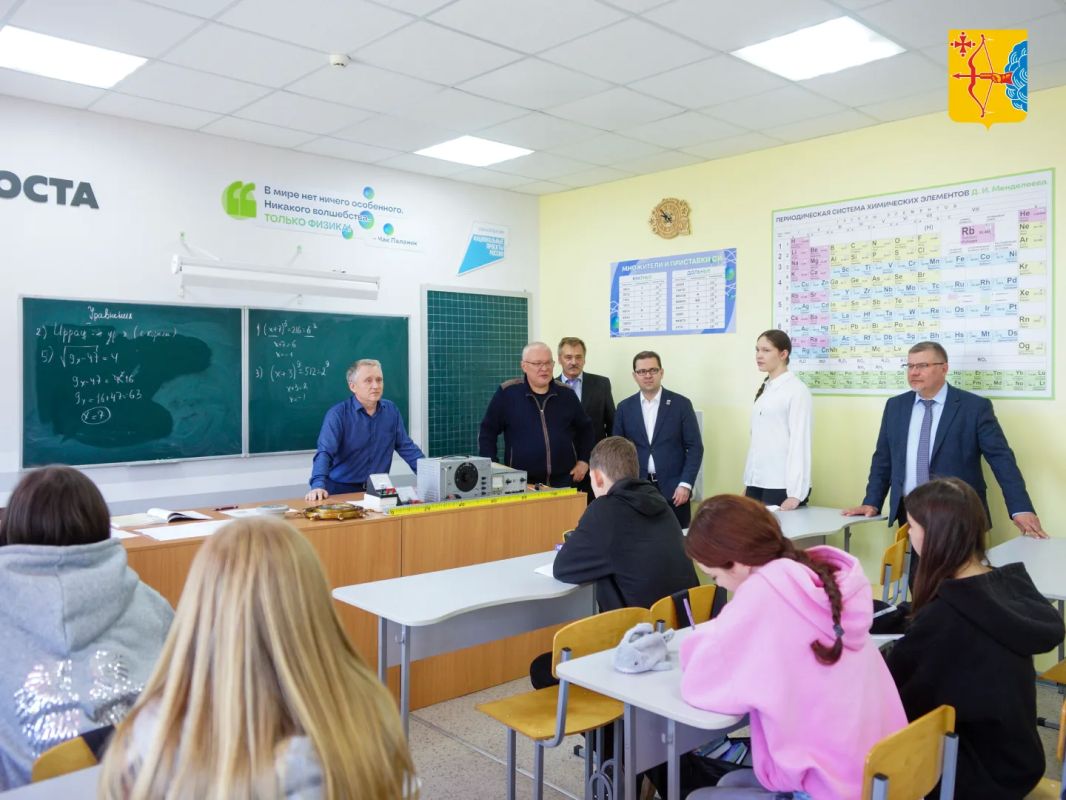 Школу в Лальске обновили по проекту кировских студентов Школу в Лальске обновили по проекту кировских студентов
