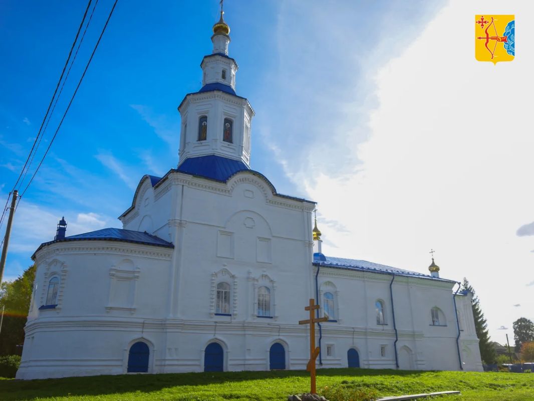 В поселке Лальск Лузского округа благоустроили аллею в переулке Набережном В поселке Лальск Лузского округа благоустроили аллею в переулке Набережном