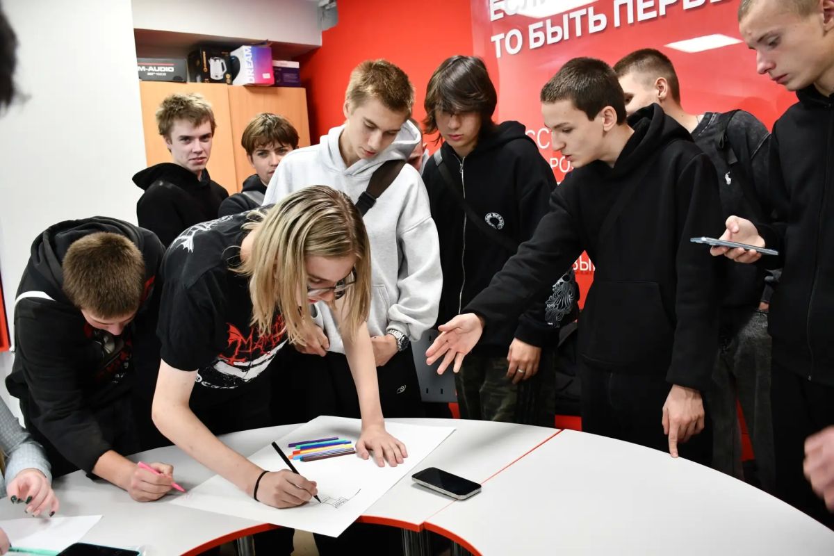 Первокурсники стали частью большой команды Вятского автомобильно-промышленного колледжа Первокурсники стали частью большой команды Вятского автомобильно-промышленного колледжа