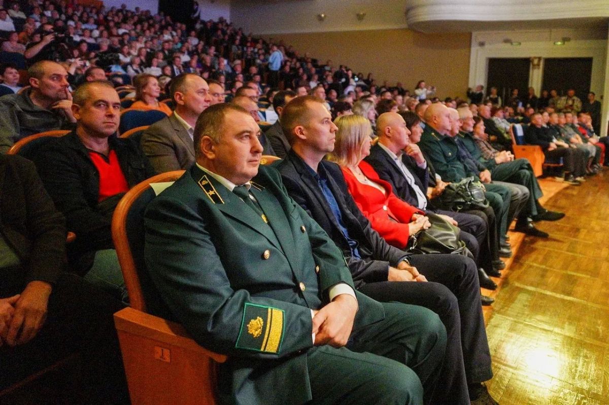 В Кировской области отметили День работников леса В Кировской области отметили День работников леса