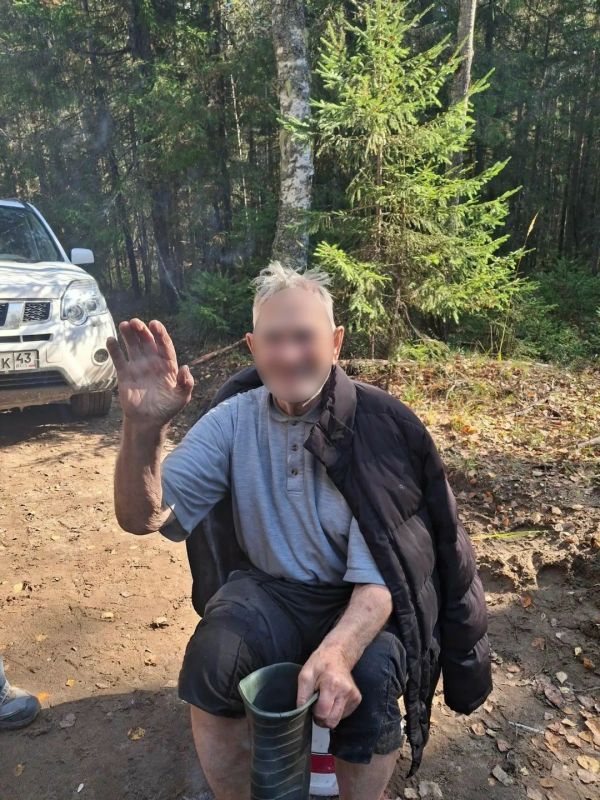 В Кировской области сотрудники полиции разыскали пенсионера, который провел 8 суток в лесу