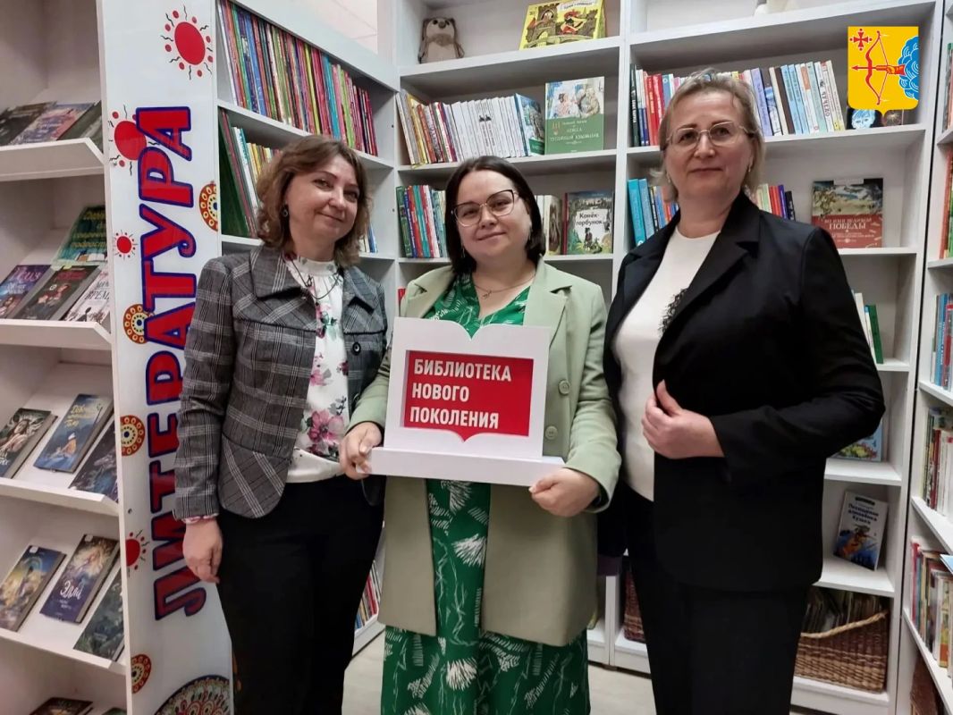 В деревне Леваны Фаленского района открылась обновленная библиотека имени Владимира Ситникова В деревне Леваны Фаленского района открылась обновленная библиотека имени Владимира Ситникова