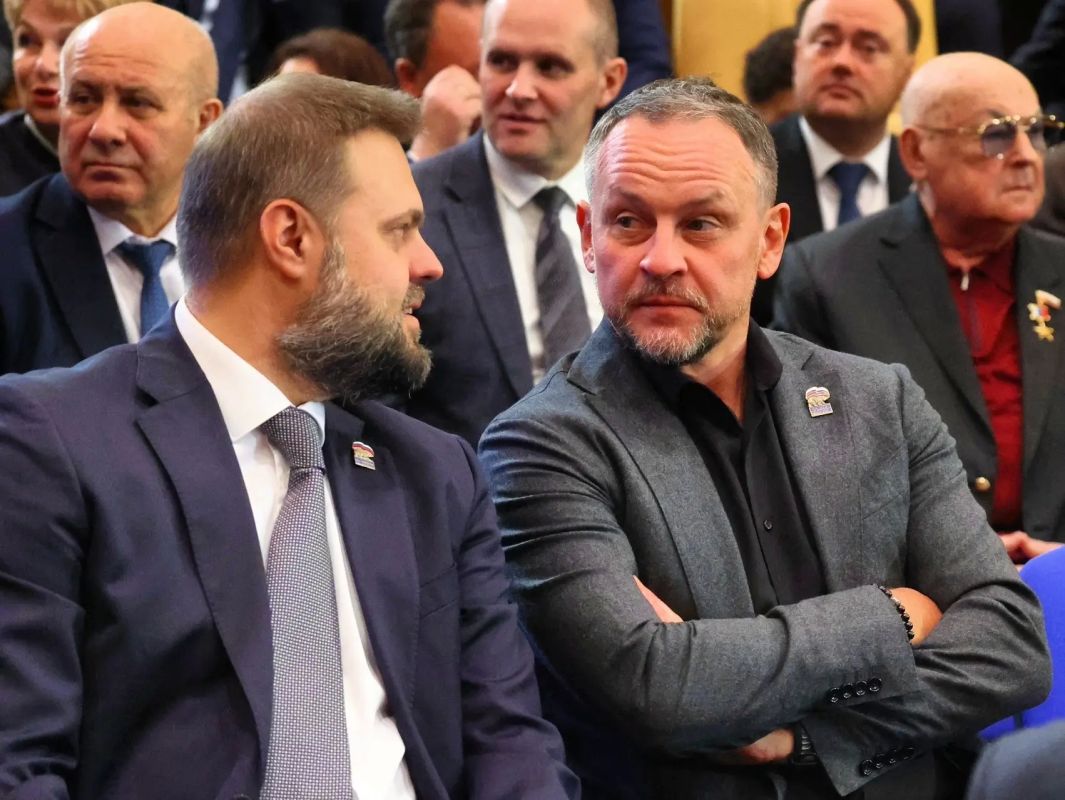 Артём Туров: Фракция "Единая Россия" определила руководящий состав и назначения в Государственной Думе Артём Туров: Фракция "Единая Россия" определила руководящий состав и назначения в Государственной Думе