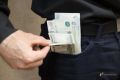 Прокуратура Ленинского района Кирова потребовала обратить в доход государства более 3 млн рублей, поступивших на счета бывшего инспектора ГИБДД и его супруги