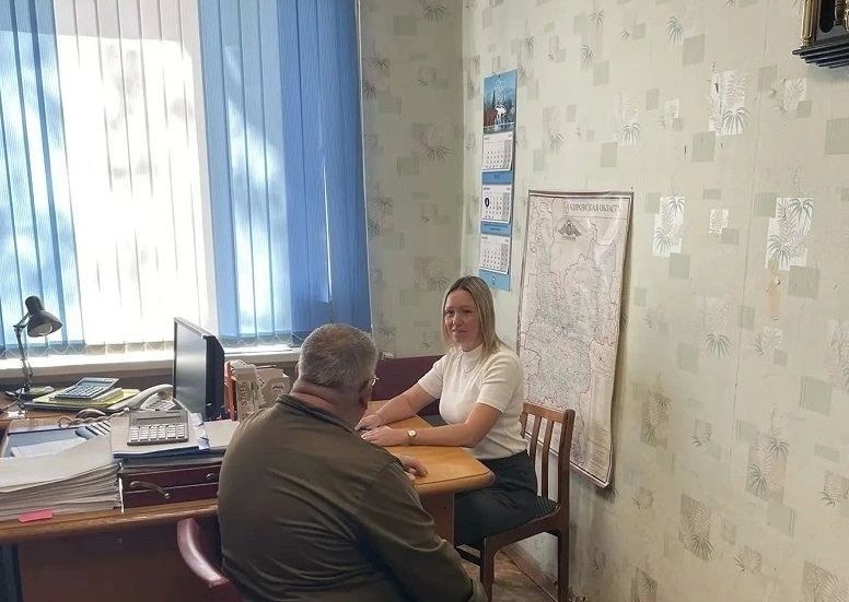 Для максимального удобства налогоплательщиков специалисты УФНС России по Кировской области на постоянной основе организуют работу мобильных офисов Для максимального удобства налогоплательщиков специалисты УФНС России по Кировской области на постоянной основе организуют работу мобильных офисов