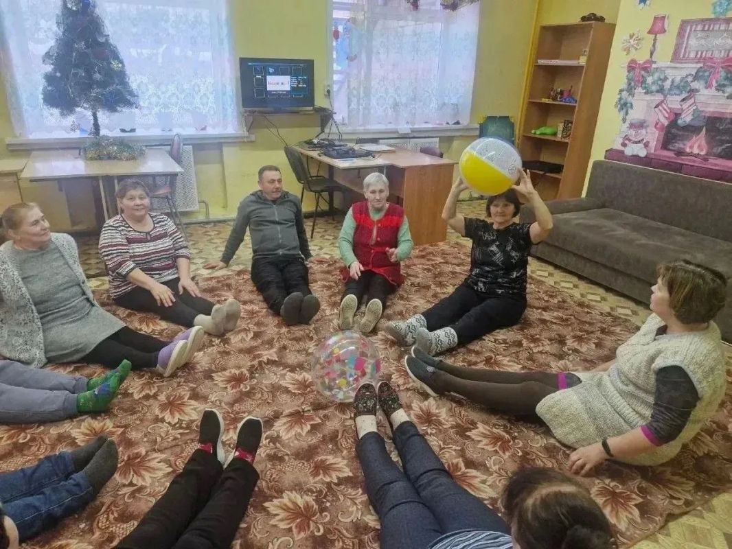 В поселке Заря продолжается проект для жителей «серебряного» возраста В поселке Заря продолжается проект для жителей «серебряного» возраста