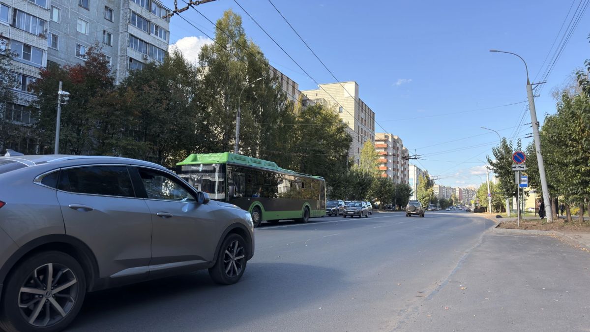 Знакомо чувство, когда автобус «уже на подходе», а этот «подход» длится дольше, чем выходные?
