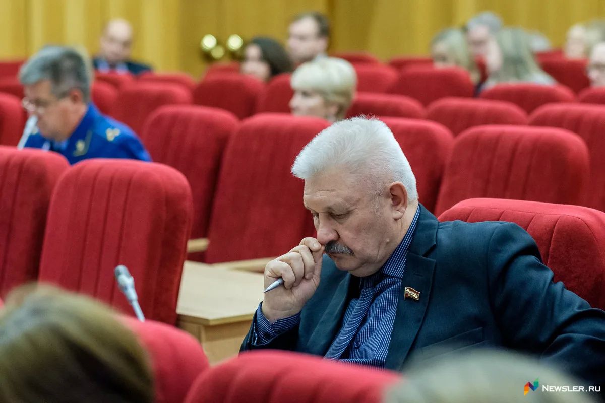 Глава кировского отделения КПРФ Сергей Мамаев заявил, что направит депутатские запросы в Госдуму по поводу коррупции в Кировской области и нарушений на прошедших выборах