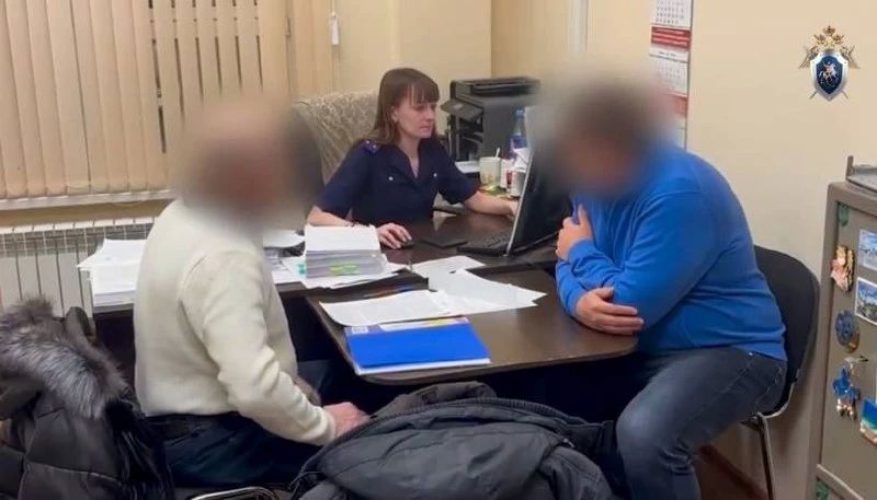 В Кирове перед судом предстанет замуправляющего отделением банка за взятку