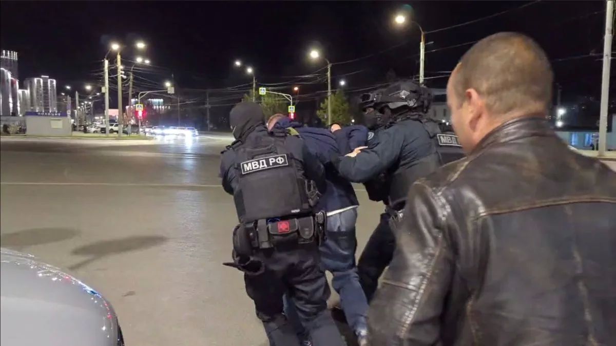 В Кирове вечером 9 октября задержали юриста Антона Долгих
