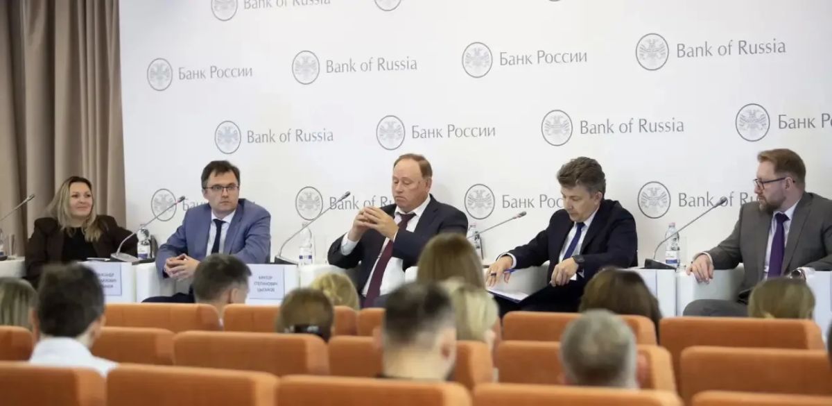 Представители Росфинмониторинга, профильных ведомств и частного сектора обсудили предварительные итоги национальной оценки рисков Представители Росфинмониторинга, профильных ведомств и частного сектора обсудили предварительные итоги национальной оценки рисков