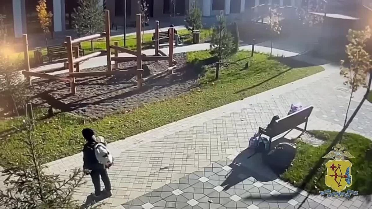 Сотрудники полиции вернули похищенное имущество двум жительницам Кирова