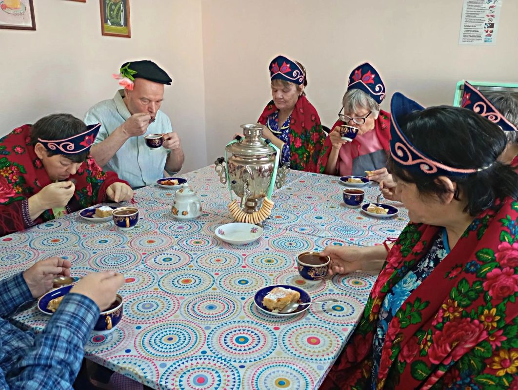 «Пирог на четвёртое»: испекли, объединились, порадовались!