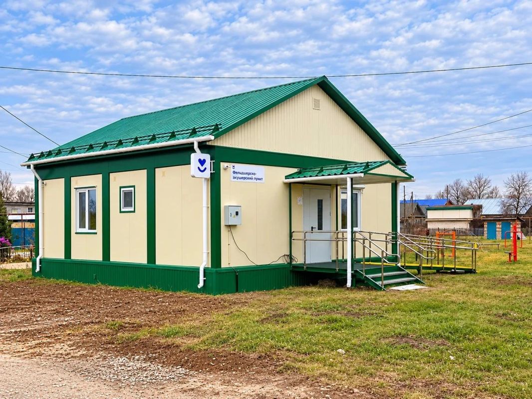 В 27 селах и деревнях Кировской области в текущем году по нацпроекту «Продолжительная и активная жизнь» возведены новые здания ФАПов В 27 селах и деревнях Кировской области в текущем году по нацпроекту «Продолжительная и активная жизнь» возведены новые здания ФАПов