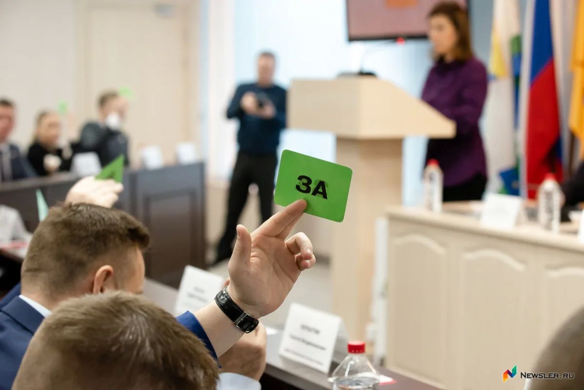 Депутаты Кировской городской Думы единогласно поддержали передачу стадиона "Локомотив" в концессию на 49 лет