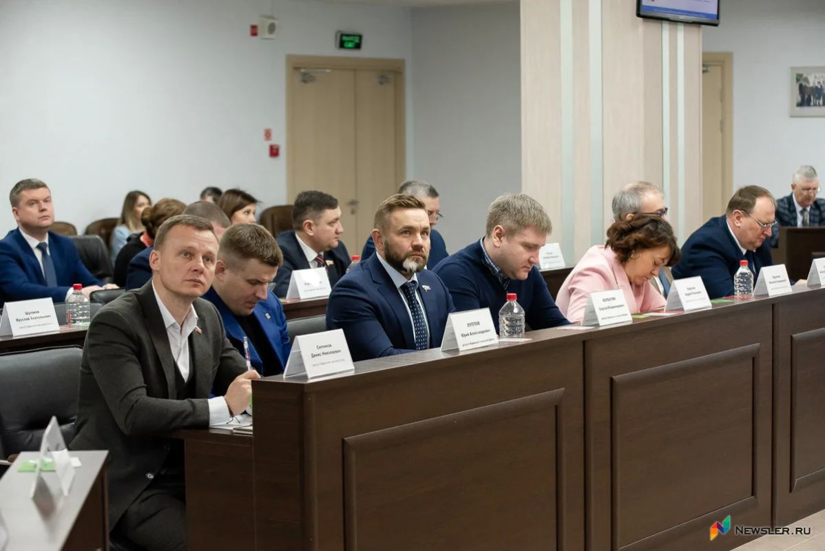 На заседании Кировской городской Думы депутаты утвердили новых председателей трех комиссий