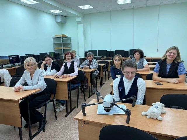 В Вятском ГАТУ прошел очный этап обучения для педагогов агротехклассов В Вятском ГАТУ прошел очный этап обучения для педагогов агротехклассов