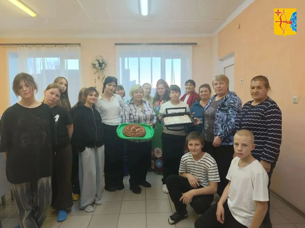 В преддверии Дня народного единства в соцучреждениях Кировской области проходят добрые семейные праздники в рамках всероссийской акции #ПирогНаЧетвертое К ней присоединились Яранский и Опаринский районы В преддверии Дня народного единства в соцучреждениях Кировской области проходят добрые семейные праздники в рамках всероссийской акции #ПирогНаЧетвертое К ней присоединились Яранский и Опаринский районы