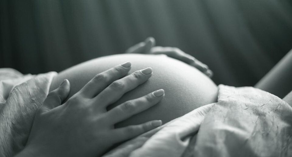 Общественники предлагают штрафовать за склонение к аборту