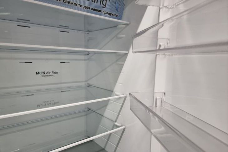 Появится гниль и неприятный запах: никогда не храните эти продукты рядом в холодильнике