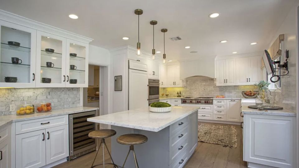 Больше вреда, чем пользы: какие предметы давно пора выкинуть из кухни