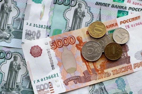 Важность денег в нашей жизни: можем ли мы обойтись без них?