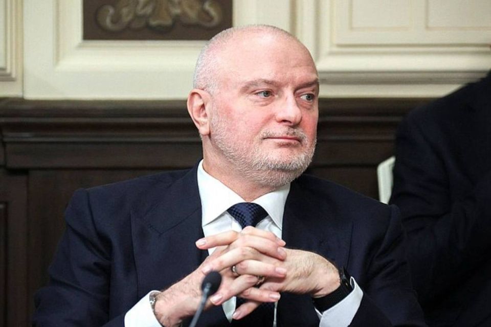 ������� ������ ������� ��� � ��������� ������������ ����� ��������� ���������