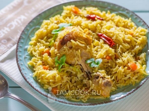 Как правильно сварить плов с курицей, чтобы он был нежным и рассыпчатым?