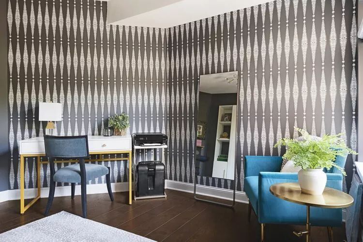 Как визуально поднять потолок: 7 проверенных трюков для вашего интерьера